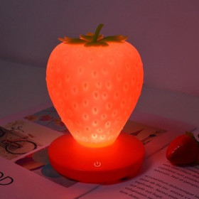 Силиконовый LED светильник "Клубника" (3 цвета)