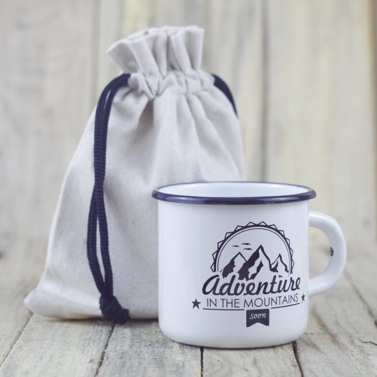 Емальована чашка з принтом "Adventure in the mountains"