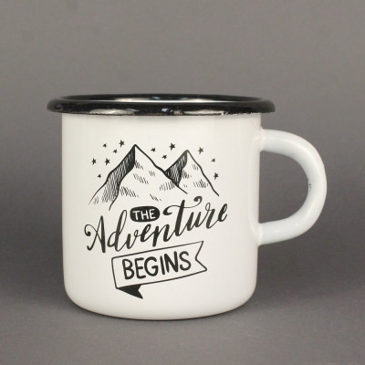 Емальоване горнятко "The adventure begins" біле