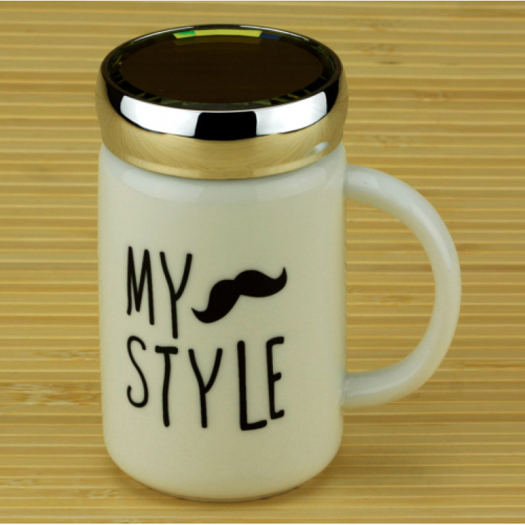 Керамическая чашка с крышкой "My style"