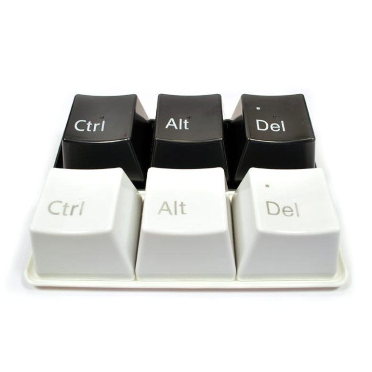 Набір чашок у вигляді клавіш клавіатури "Ctrl Alt Del"