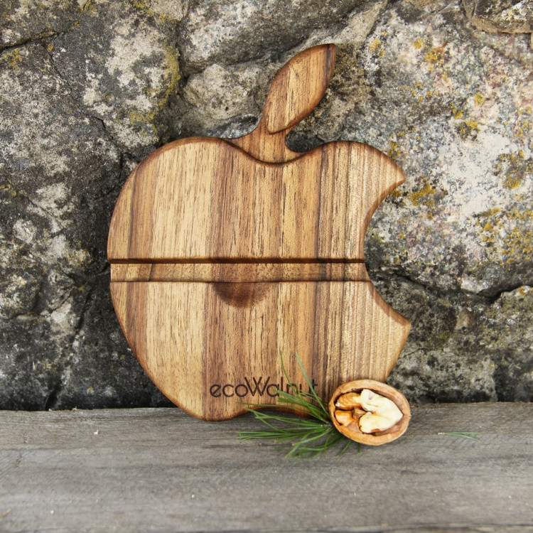 Дерев'яна підставка для гаджетів "Apple"