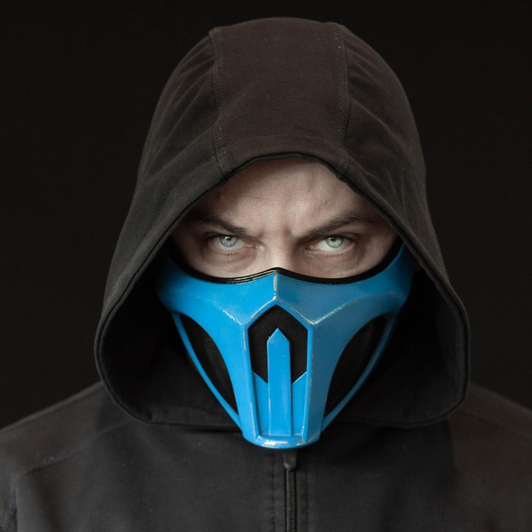 Маска Саб-Зіро Захисник Харумі з гри Mortal Kombat