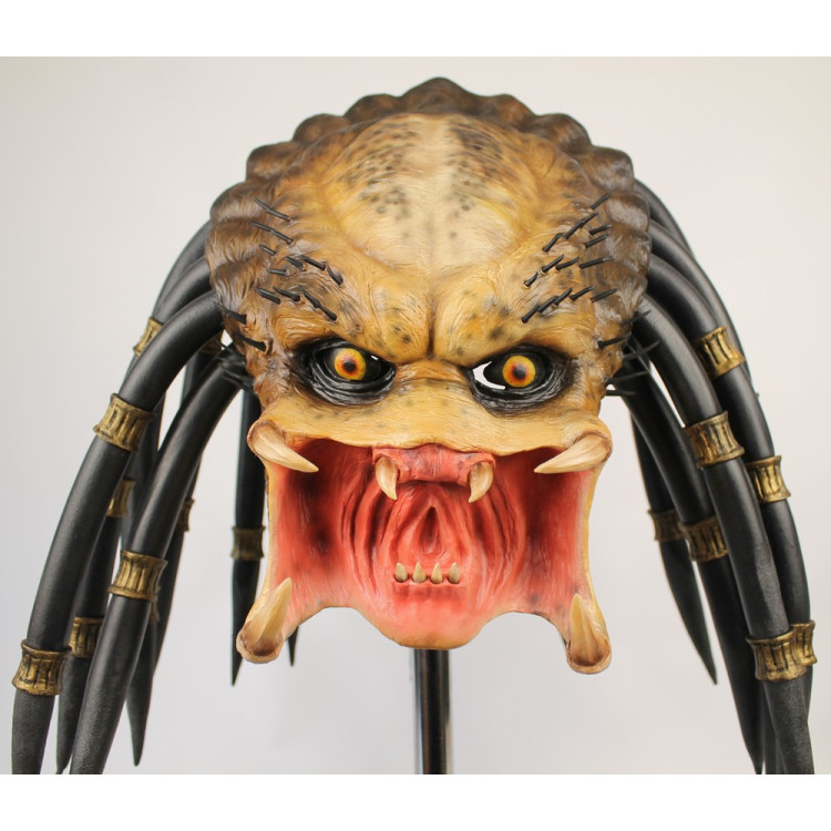 Маска Predator из фильма "Хищник"