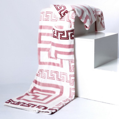 Плед із рукавами "Versace"-foto4