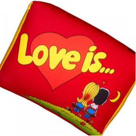 Подушка "Love is…"-foto2