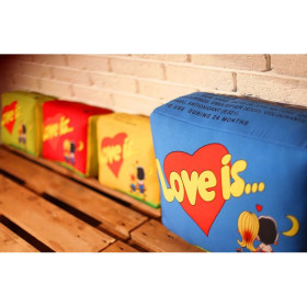 Подушка "Love is…"-foto4