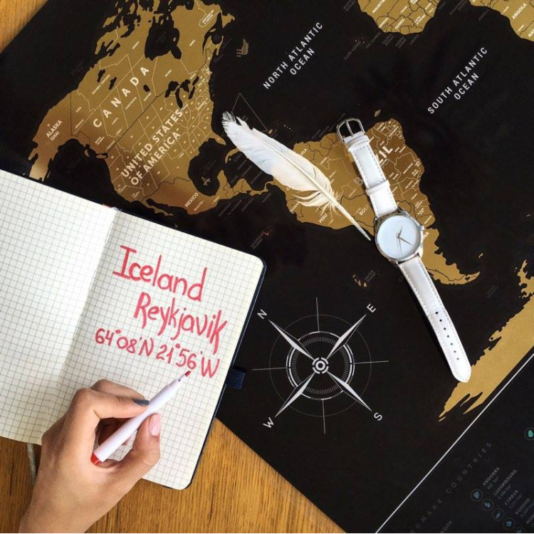 Скретч-карта мира Travel Map "Black World" на английском языке