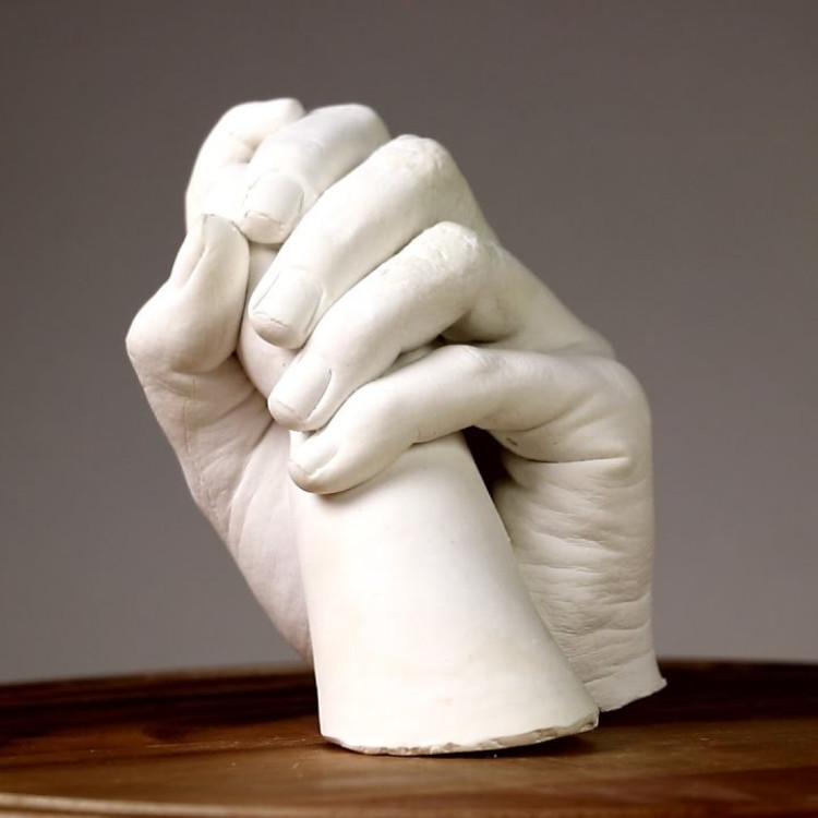 Набор для создания 3D скульптуры слепка рук