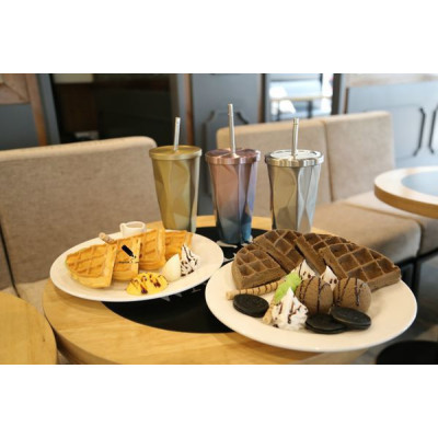 Стакан Starbucks с крышкой и трубочкой (белый)-foto5